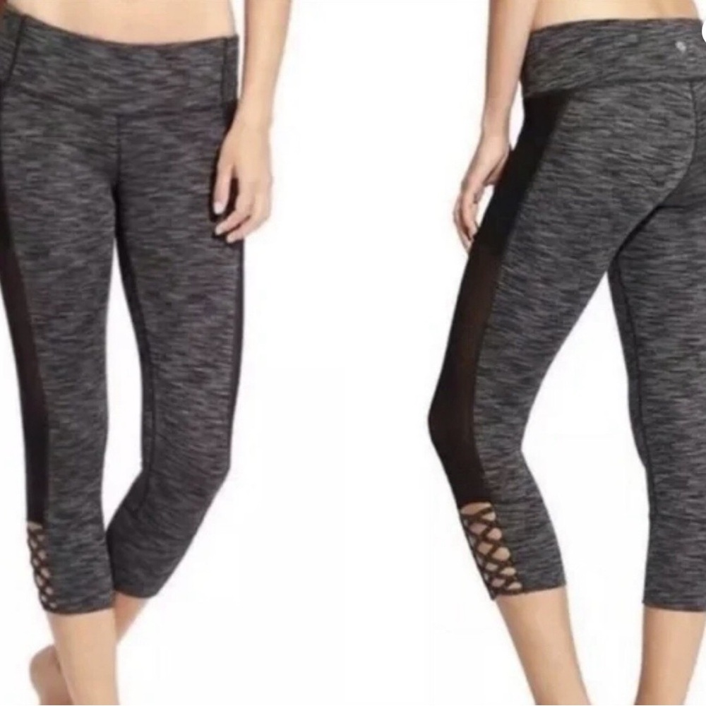 Athleta Striped Gray and Black Leggings Size M